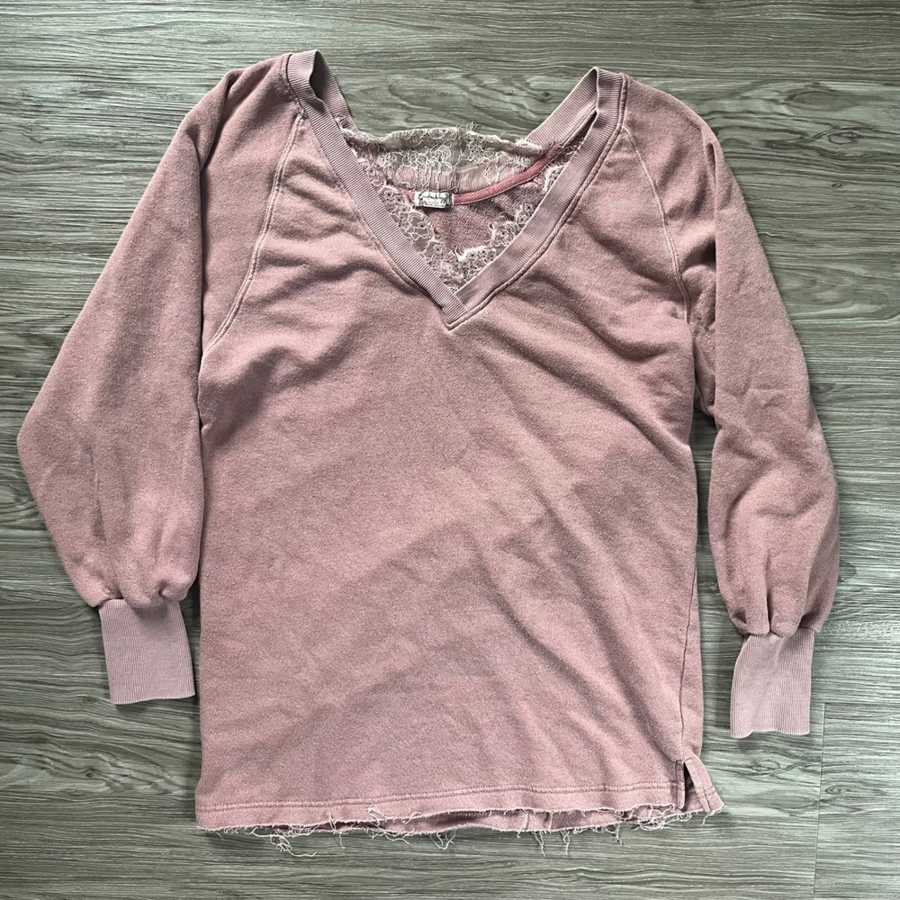 Intimately Free People Pink Lace V-Neck Sweatshirt Frayed Hem S 637